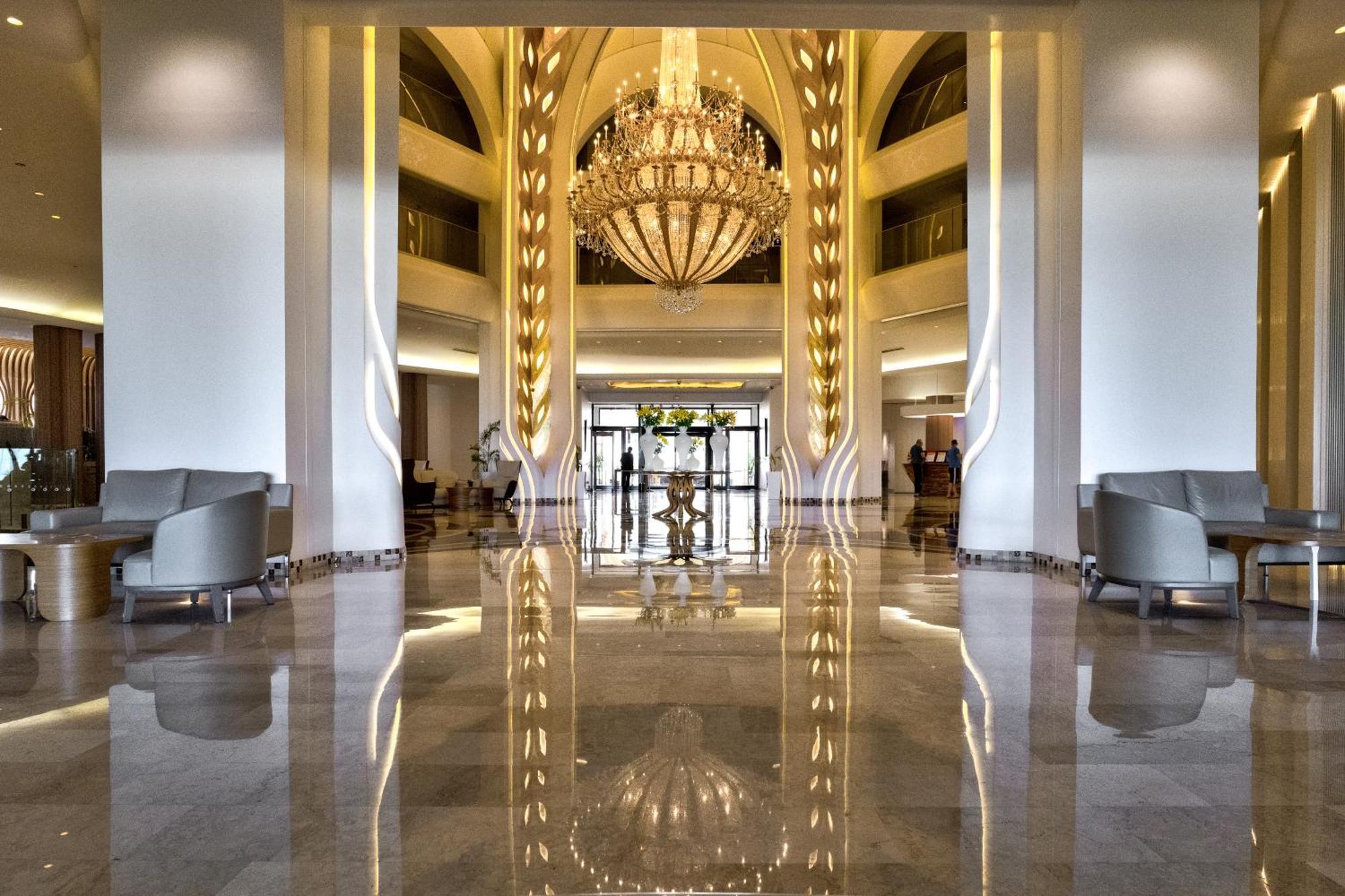 La Cigale Tabarka Hotel Bagian luar foto Lobby
